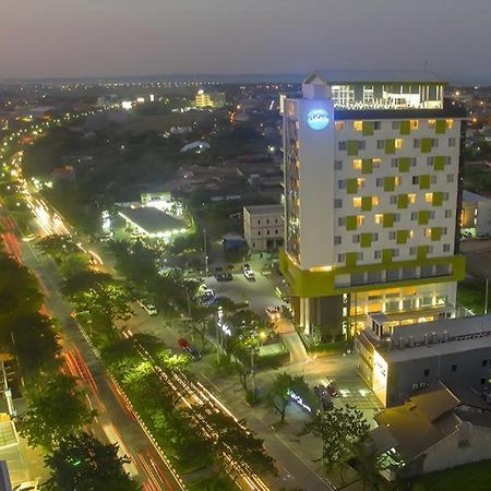 Hotel Dafam Pacific Caesar Surabaya Ngoại thất bức ảnh