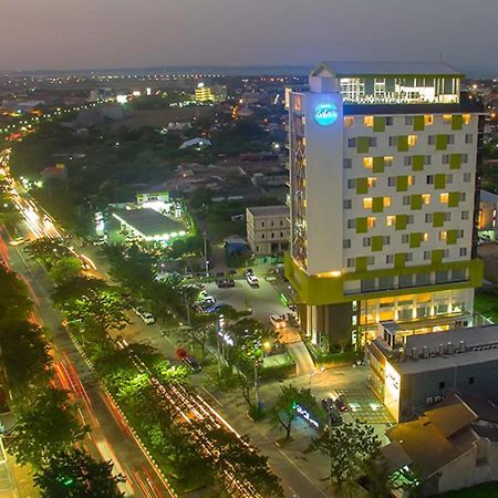 Hotel Dafam Pacific Caesar Surabaya Ngoại thất bức ảnh