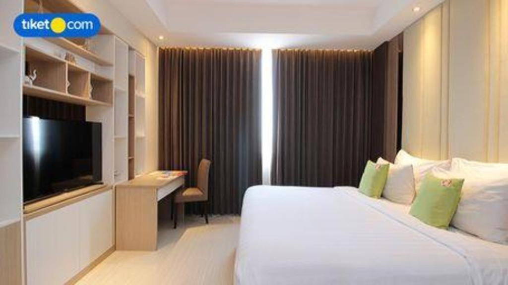 Hotel Dafam Pacific Caesar Surabaya Ngoại thất bức ảnh