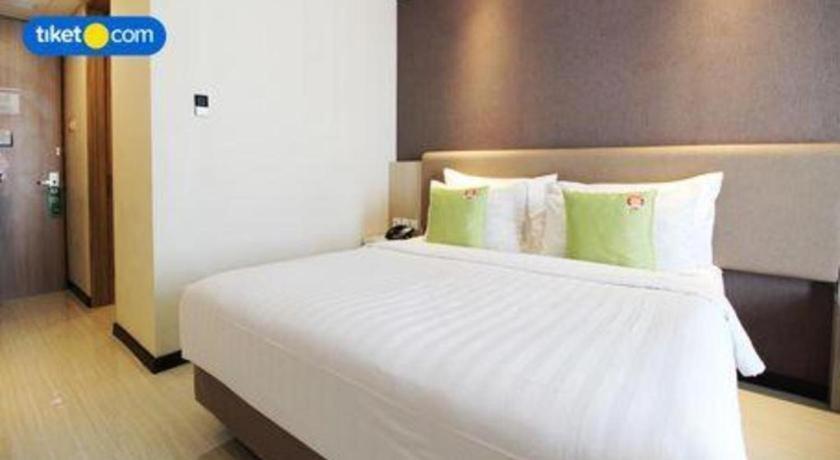 Hotel Dafam Pacific Caesar Surabaya Ngoại thất bức ảnh