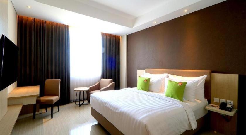 Hotel Dafam Pacific Caesar Surabaya Ngoại thất bức ảnh